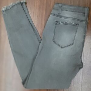 Kancan Black Distressed Skinny Jeans Size 13 High Rise Raw Hem Stretch Denim